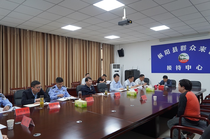 楊秀頎主動(dòng)約訪(fǎng)信訪(fǎng)群眾
